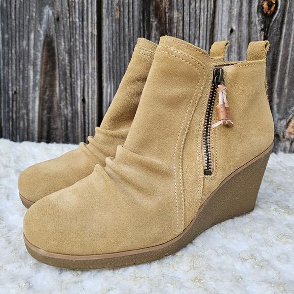 Ruched Suede Ankle Wedge Boot Sperry Harper Kara Bootie Size 8 Tan Leather Zip - Picture 3 of 13